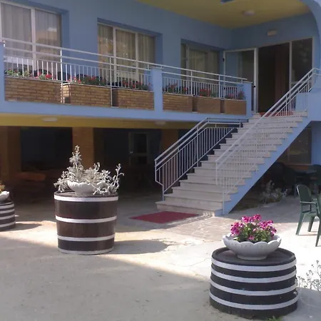 Hotel Majestic-3